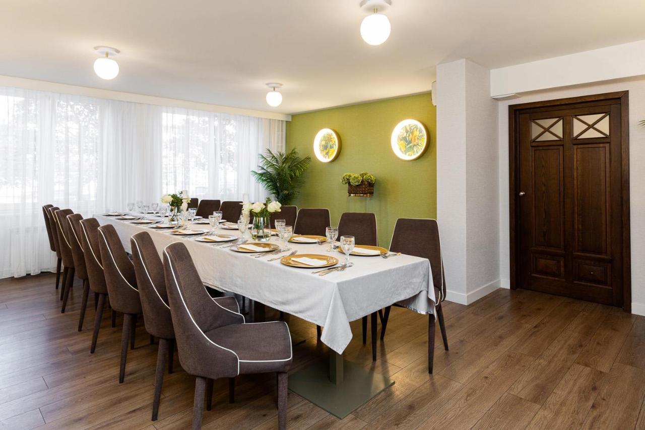 Hotel Podlasie เบียวิสตอก ภายนอก รูปภาพ