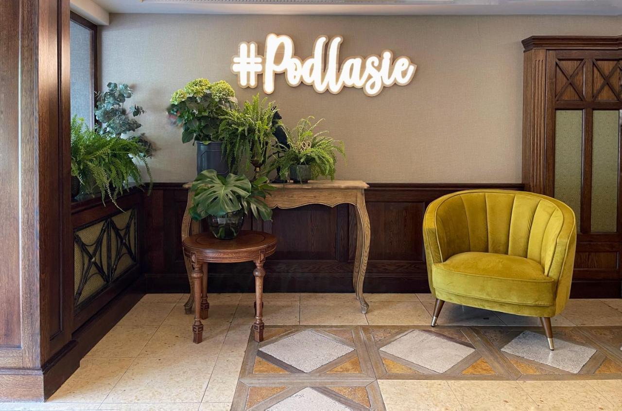 Hotel Podlasie เบียวิสตอก ภายนอก รูปภาพ