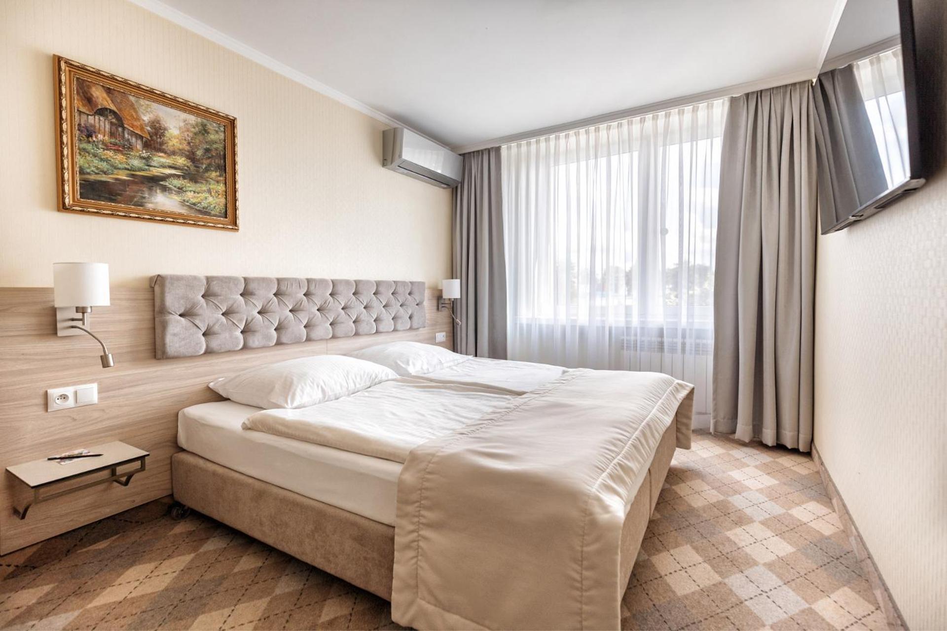 Hotel Podlasie เบียวิสตอก ภายนอก รูปภาพ